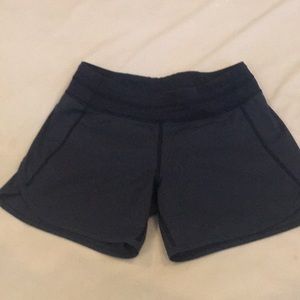 IVIVVA ATHLETIC SHORTS